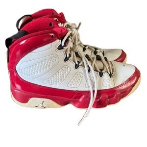 Air Jordan 9. Sz 10 Red/white